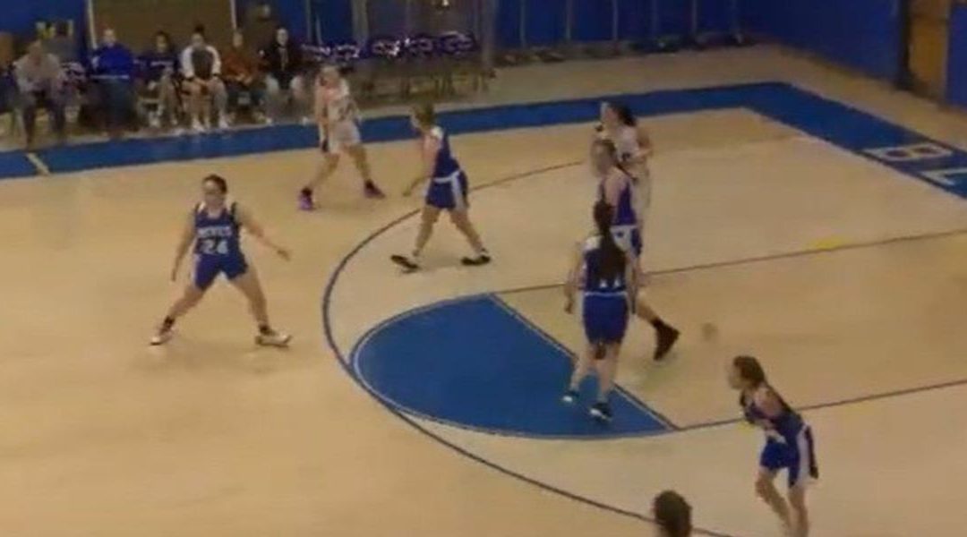 Christian high school girls’ basketball team takes a stand, forfeits playoff game rather than compete against male opponent