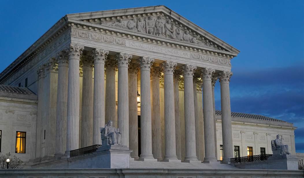 Supreme Court Allows Texas Redistricting Plan to Stand