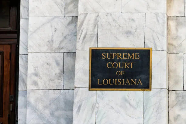 This Week: Supreme Court Intervention, Birth Tourism Crackdown & Another Trump Appellate Victory